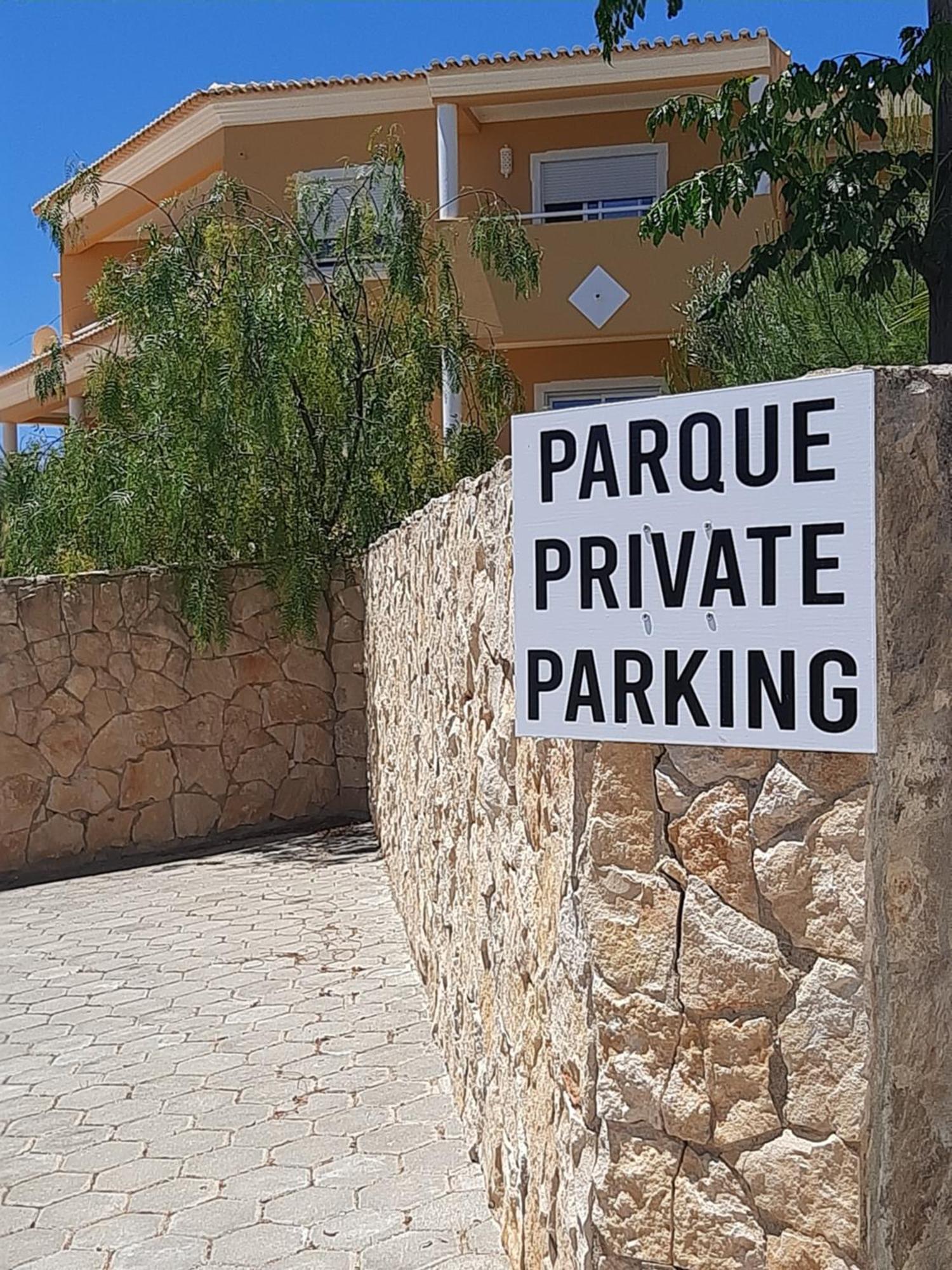 Lucie Lime Guesthouse Praia Da Luz Экстерьер фото