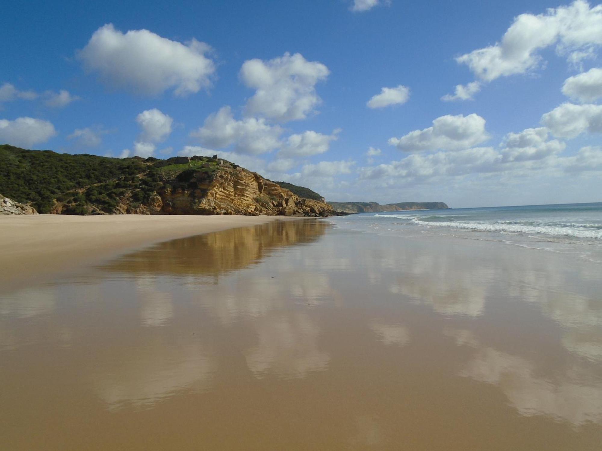 Lucie Lime Guesthouse Praia Da Luz Экстерьер фото